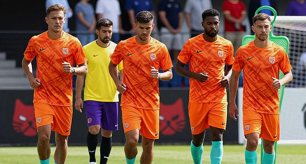 Juventus gọi lại Neto: Bản hợp đồng tự do che lỗ hổng mang tên Grabara
