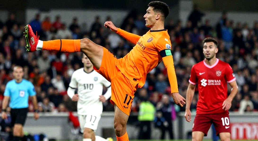 V.League 1 và bài toán chiến thuật: Khi bản sắc kỹ thuật đối đầu với thực tế thể chất V.League 1 và bài toán chiến thuật: Khi bản sắc kỹ thuật đối đầu với thực tế thể chất