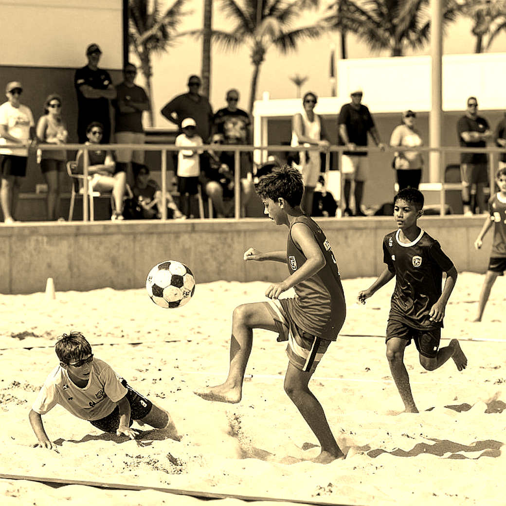 V.League 1 và kỳ chuyển nhượng: Đọc bản đồ lương để hiểu vì sao cầu thủ Việt Nam ra đi