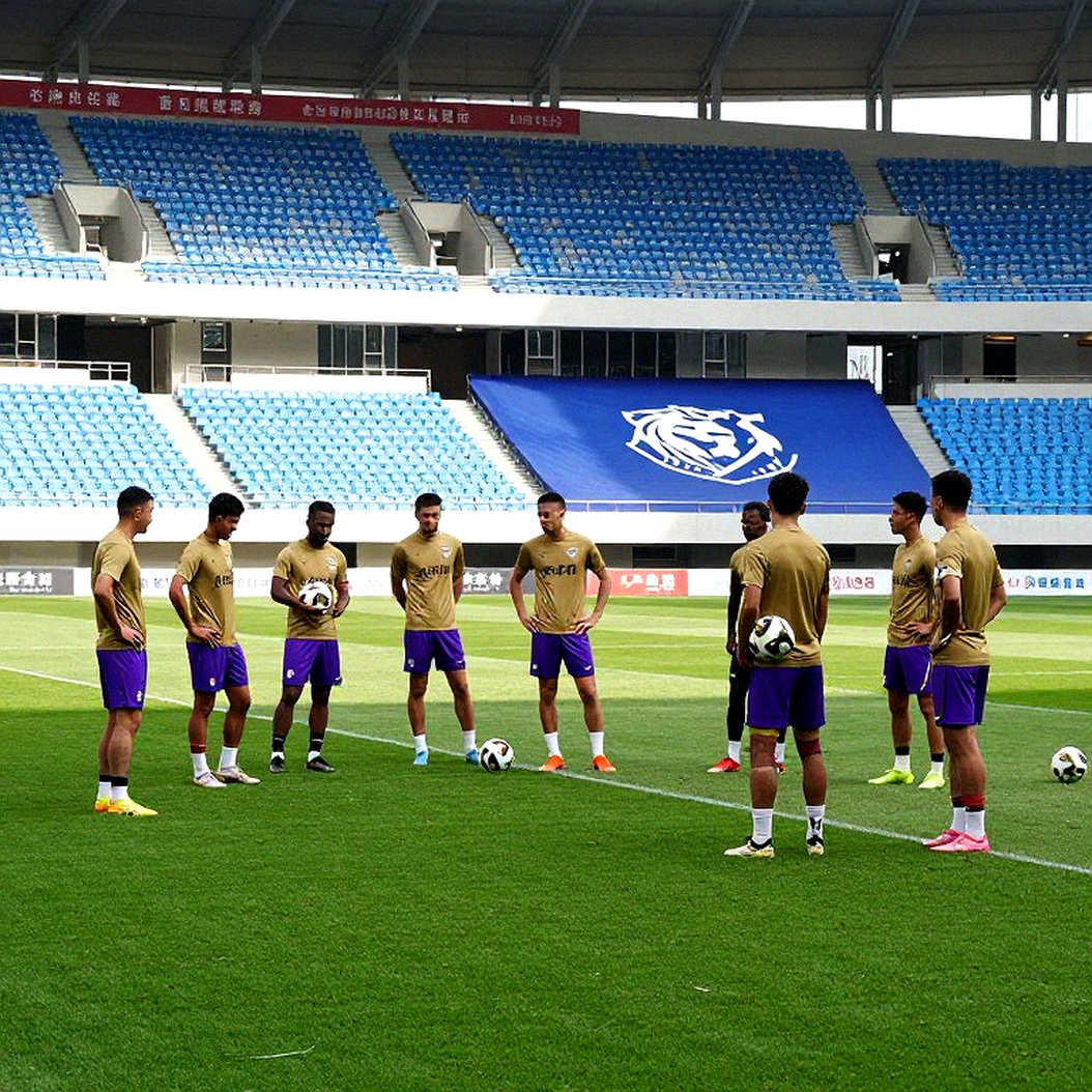Bryan Zaragoza: 7 trận ở Bayern Munich, hợp đồng đến 2029 và bài học định giá một mùa bóng rực sáng
