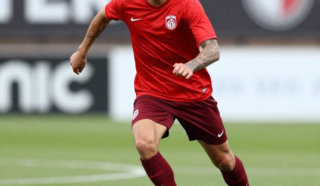 Đêm Manila và ba gương mặt mới: Điều tuyển Việt Nam để lại sau trận thắng Philippines Đêm Manila và ba gương mặt mới: Điều tuyển Việt Nam để lại sau trận thắng Philippines