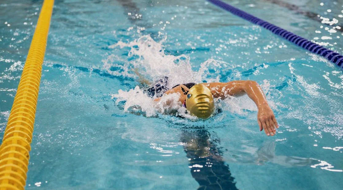 Maria Fernanda Costa phá kỷ lục Nam Mỹ 200m tự do hồ bơi ngắn Maria Fernanda Costa phá kỷ lục Nam Mỹ 200m tự do hồ bơi ngắn