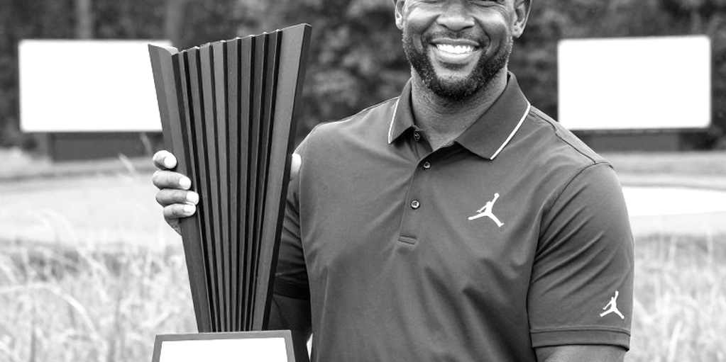 Paul Casey dẫn đầu Omega European Masters: Khoảnh khắc người đàn ông 49 tuổi tìm lại ánh hào quang giữa biến cố và lời thề quyên góp