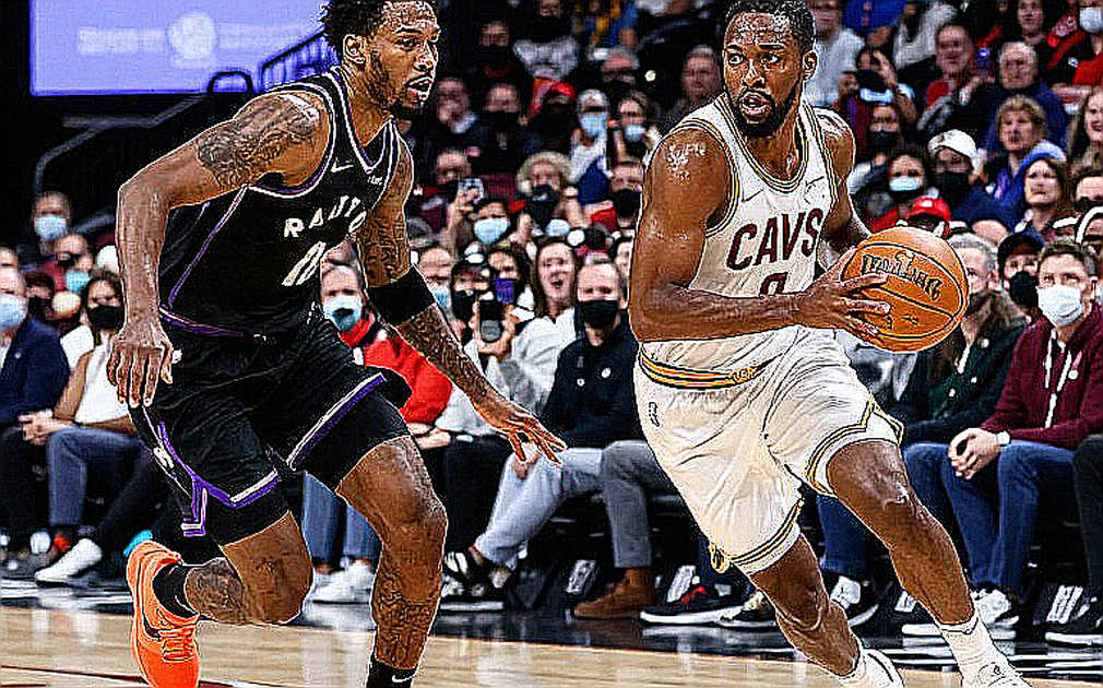 Anthony Brown và tuyên bố 'lần đầu tiên' của một đội bóng chưa được gọi tên