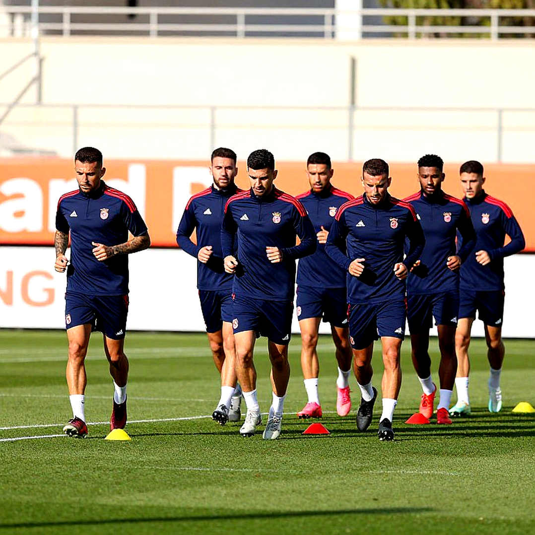 Con mắt trọng tài: VAR, tiếng còi và bài toán nhất quán của V.League