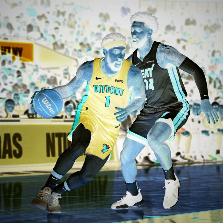 Enes Kanter Đề Nghị Làm Chủ Tịch WNBA, Thách Thức Liên Đoàn Về Chính Sách Giới Tính Và Yêu Cầu Hoàn Tiền Enes Kanter Đề Nghị Làm Chủ Tịch WNBA, Thách Thức Liên Đoàn Về Chính Sách Giới Tính Và Yêu Cầu Hoàn Tiền